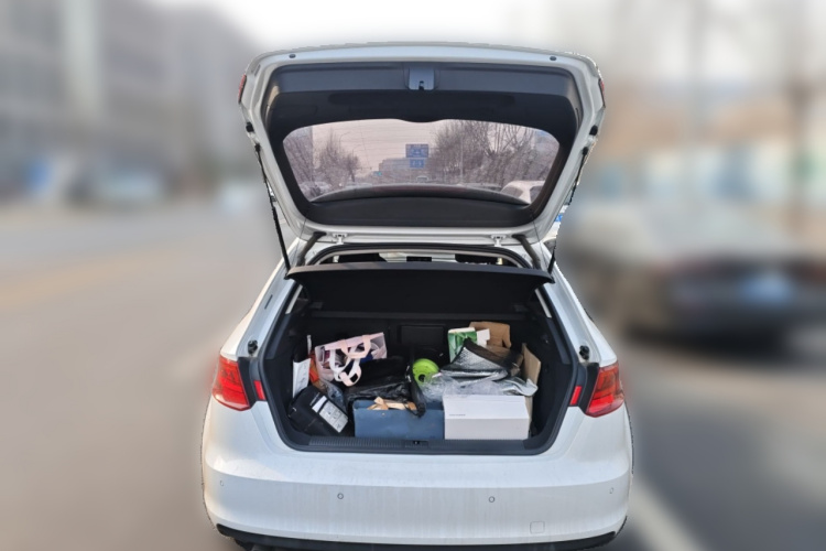 奥迪A3 2016款 Sportback 35 TFSI 领英型中控内饰23