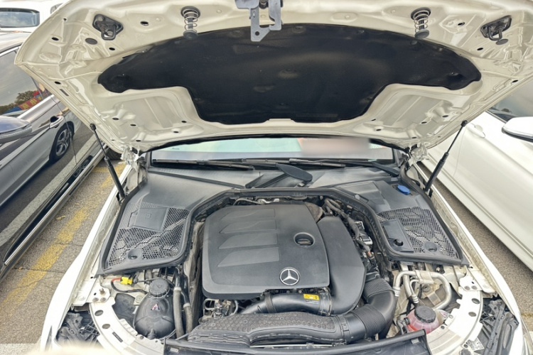 奔驰C级 2021款 C 260 L 运动版局部细节24