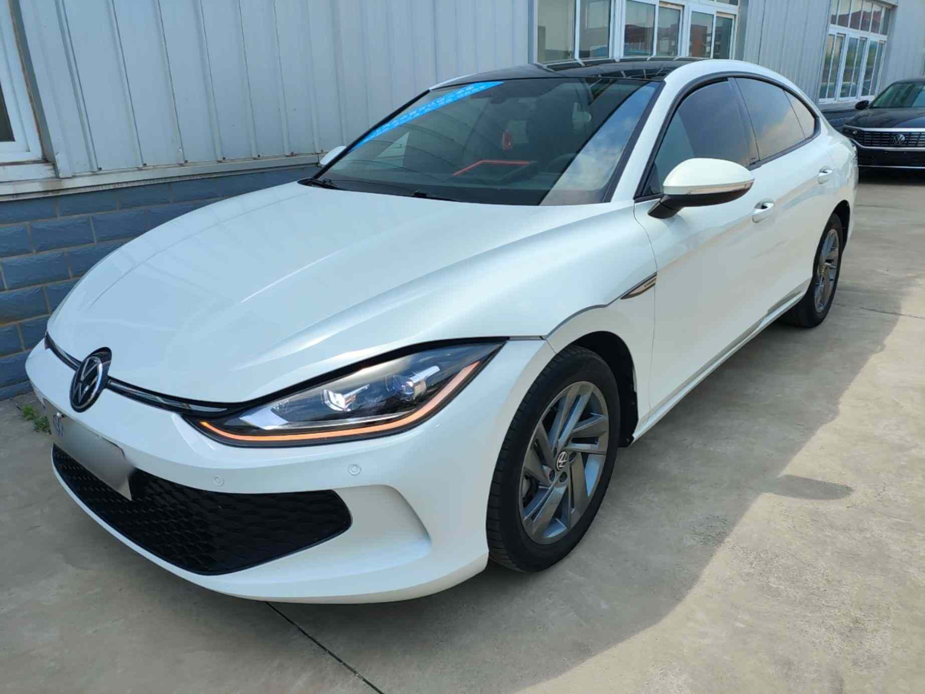 大众 2024款 凌渡L 200TSI DSG潮辣版(2)