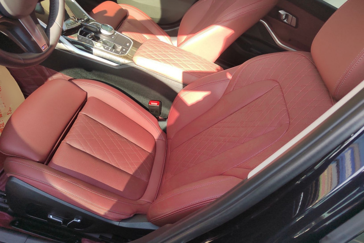 宝马3系 2023款 325Li M运动套装局部细节19