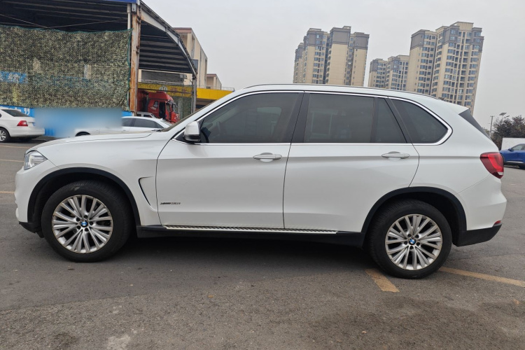 宝马X5(进口) 2014款 xDrive35i 典雅型车身外观4