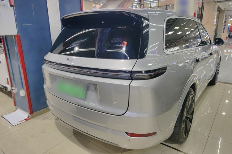 理想汽车 理想L9 2022款 Max车身外观7