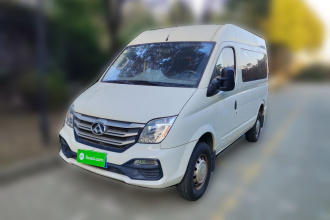 上汽大通MAXUS 新途V80 2018款 2.5T 6挡手动傲运通短轴中顶5-6座