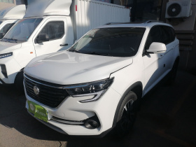 东风风行 风行T5 2021款 1.5T 自动舒适型