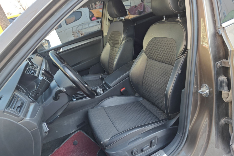 斯柯达 速派 2016款 TSI280 DSG创行版中控内饰19