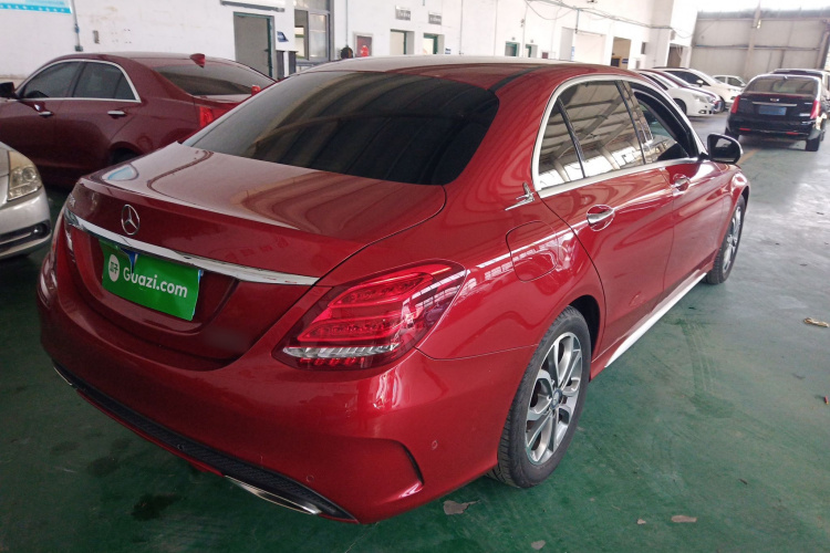 奔驰C级 2017款 改款 C 180 L 时尚型运动版车身外观7