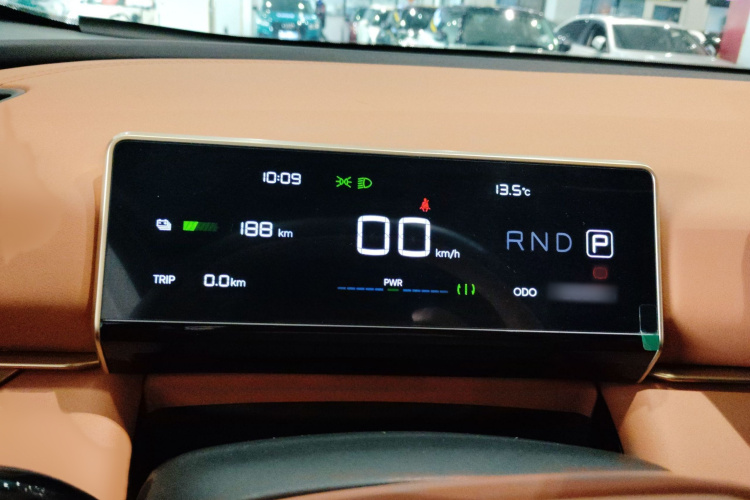 哪吒汽车 哪吒X 2023款 500 Lite局部细节14