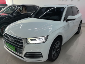 奥迪Q5L 2020款 改款 40 TFSI 荣享时尚型