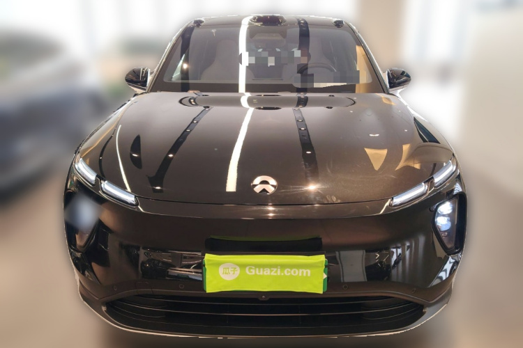 蔚来EC6 2023款 75kWh车身外观2