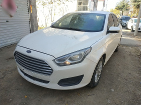 福特 福睿斯 2017款 改款 1.5L 手动舒适型