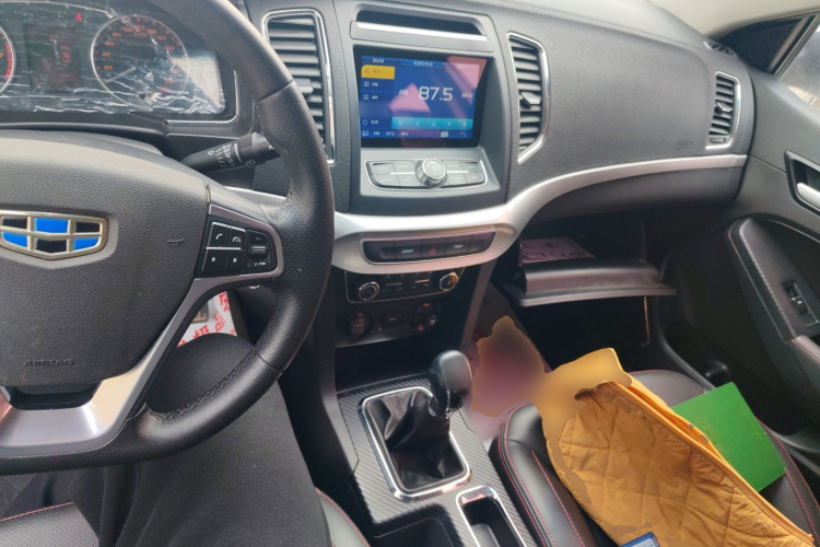 吉利汽车 远景 2016款 1.5L 手动幸福版中控内饰12