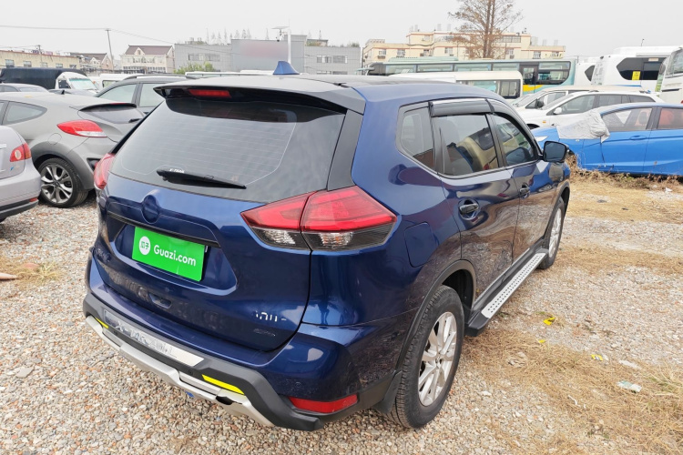 日产 奇骏 2017款 2.0L CVT舒适版 2WD车身外观6005