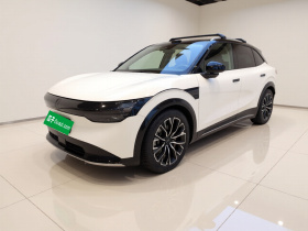 极氪7X 2025款 75kWh 后驱智驾版