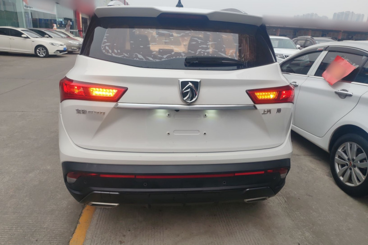 宝骏530 2019款 1.5T CVT豪华型 国V车身外观6