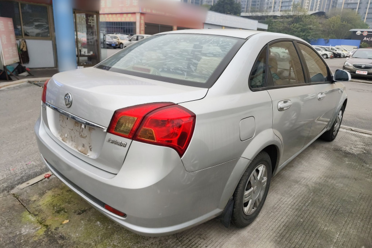 别克 凯越 2013款 1.5L 自动经典型车身外观7