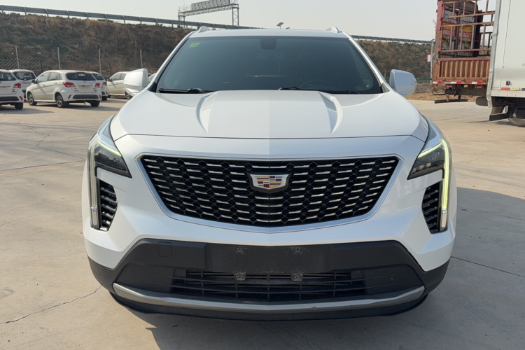 凯迪拉克XT4 2018款 28T 两驱领先型车身外观6001