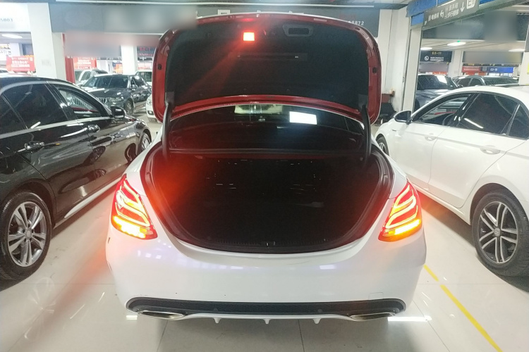 奔驰C级 2017款 改款 C 200 L 运动版机舱底盘23