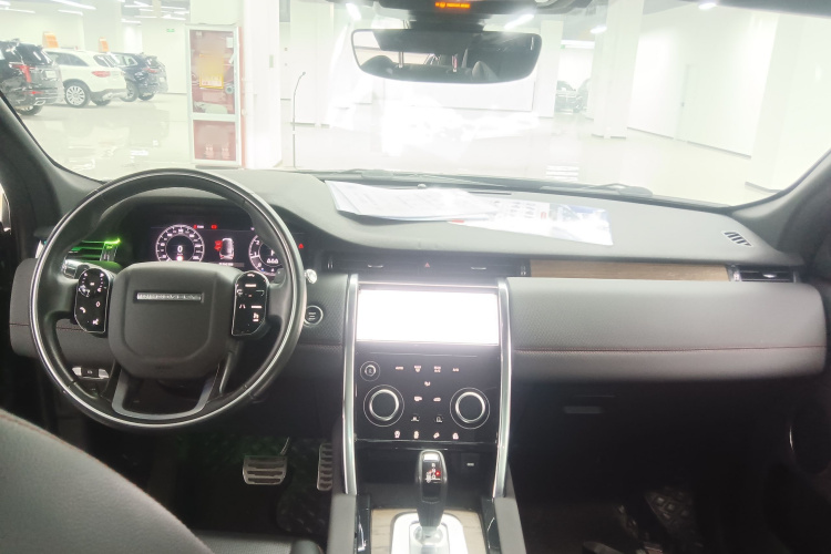 路虎 发现运动版 2020款 249PS R-Dynamic 性能版中控内饰12