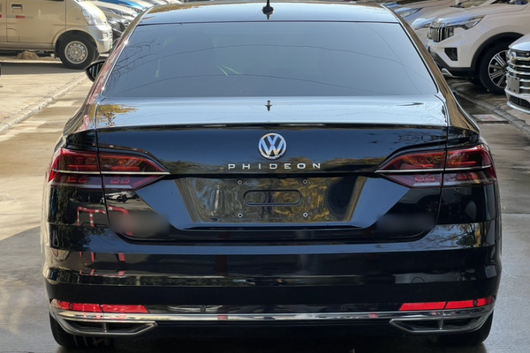 大众 辉昂 2018款 改款 380TSI 两驱商务版车身外观6005