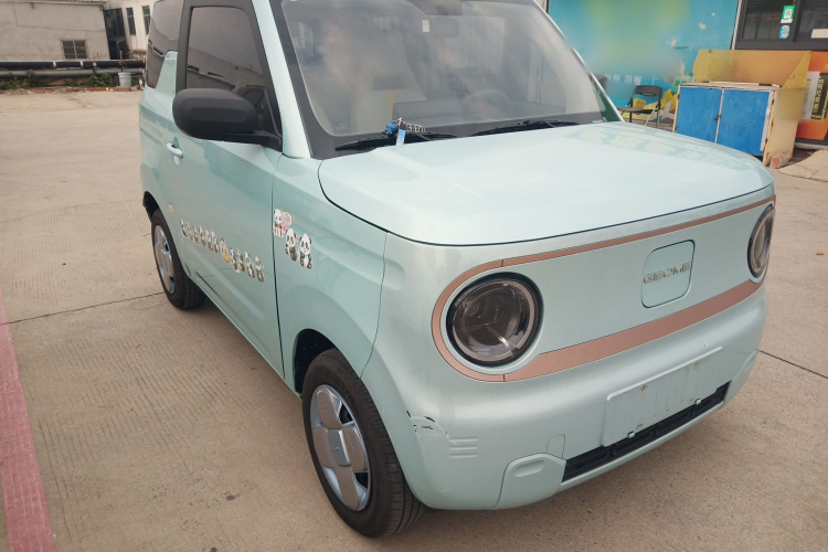 吉利银河 2024款 熊猫mini 200km 耐力熊车身外观3