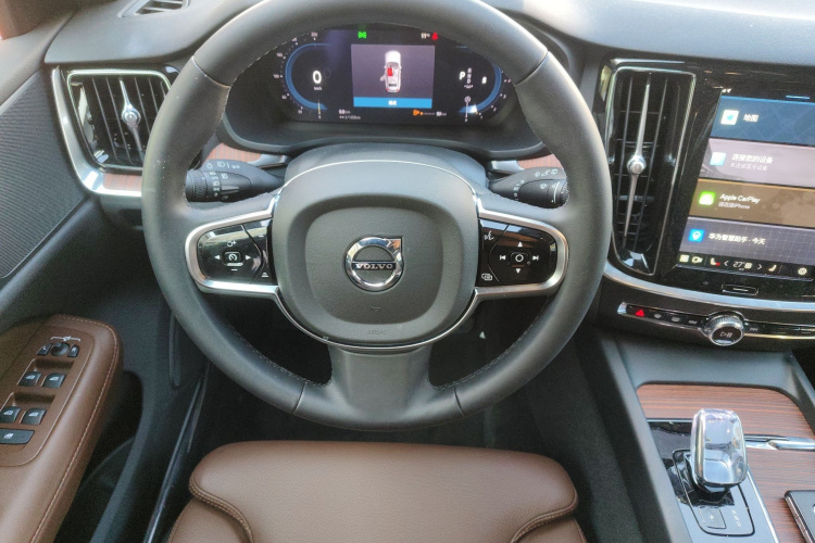 沃尔沃V60 2024款 B5 智远豪华版中控内饰13