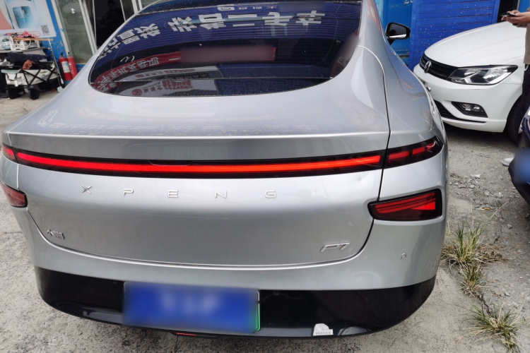 小鹏P7 2020款 586N车身外观6005