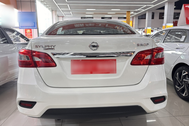 日产 轩逸 2024款 经典 1.6XE CVT舒适版车身外观6004