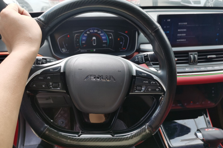 东风风神 奕炫 2021款 230T 自动追影骑士版中控内饰13