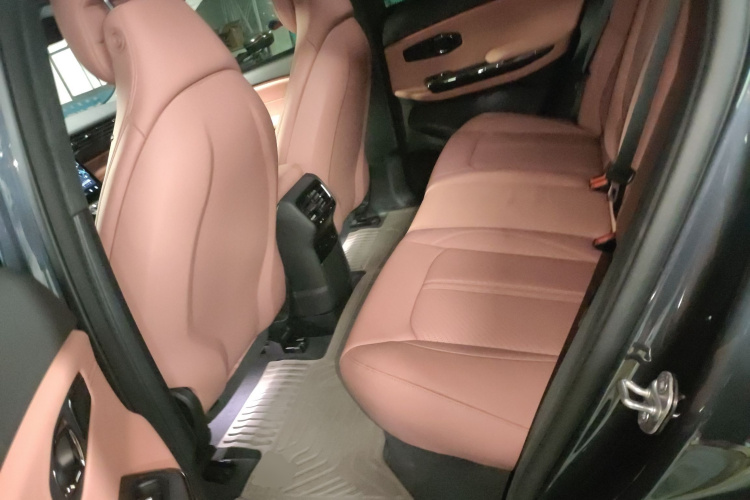 蔚来EC6 2020款 440KM 性能版中控内饰21