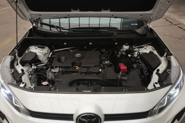 丰田 威兰达 2023款 2.0L CVT四驱豪华PLUS版局部细节24