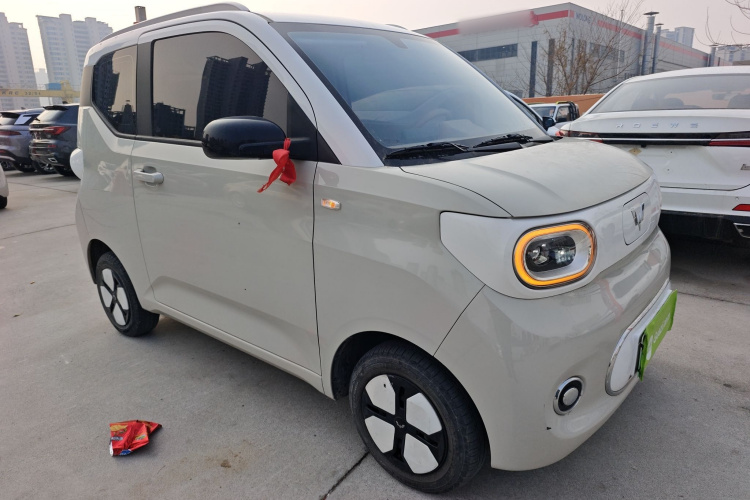 五菱汽车 宏光MINIEV 2024款 第三代 215km 进阶版车身外观3