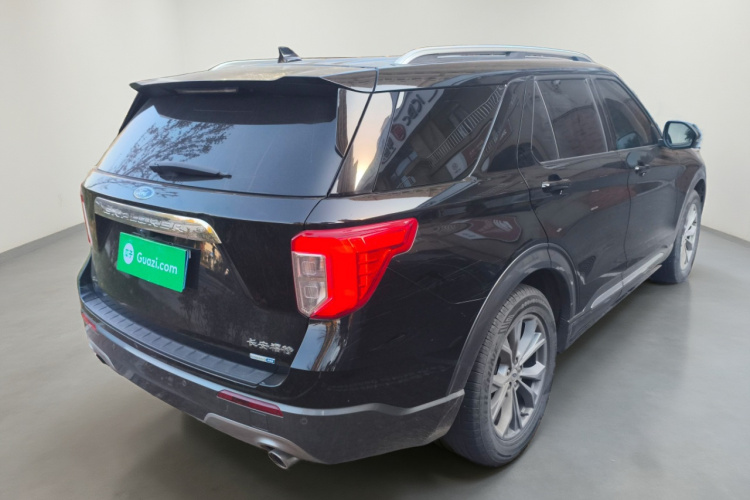 福特 探险者 2020款 EcoBoost 285 四驱风尚版 6座车身外观7