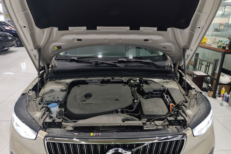 沃尔沃XC40 2024款 B4 四驱智远豪华版局部细节24