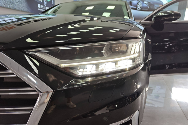 奥迪A8 2021款 A8L 55 TFSI quattro 豪华型局部细节36