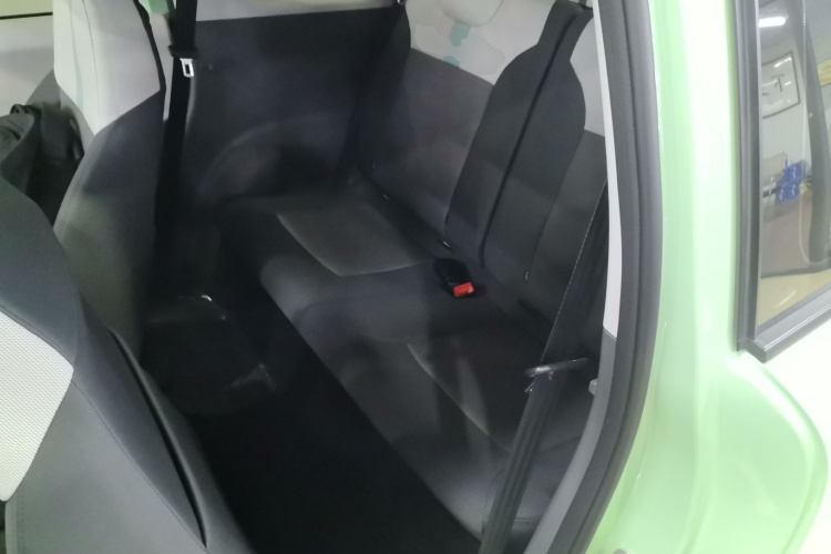 长安启源 长安Lumin 2022款 210km 香甜款中控内饰21