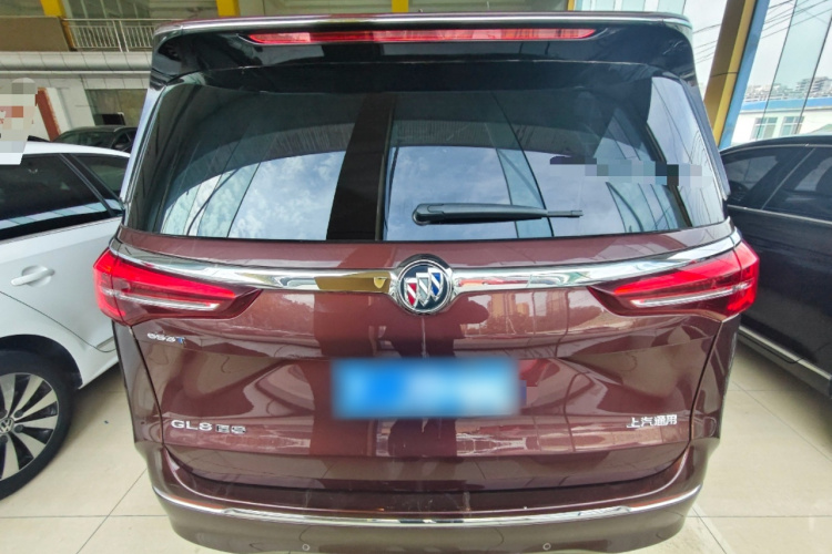 别克GL8 2022款 ES陆尊 653T 尊享型车身外观6