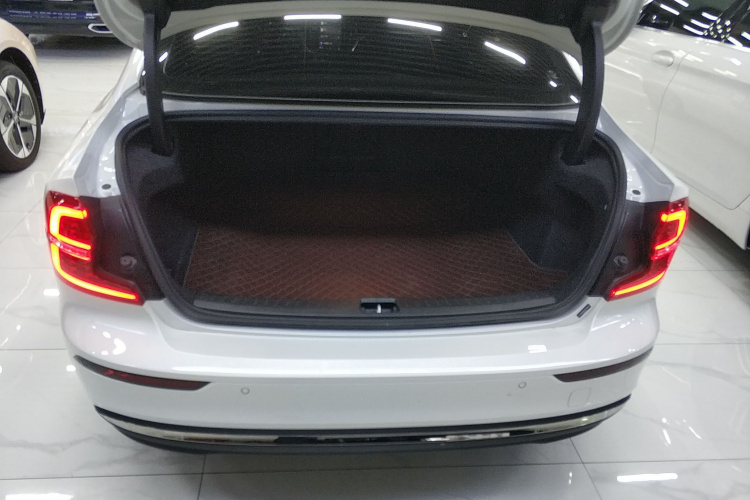 沃尔沃S60 2025款 B4 智逸豪华版局部细节23