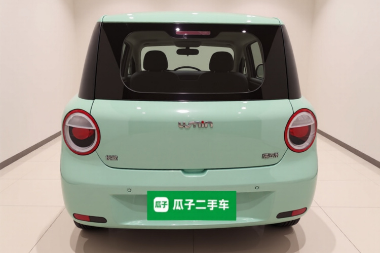 长安启源 长安Lumin 2023款 205km 香沁款车身外观6