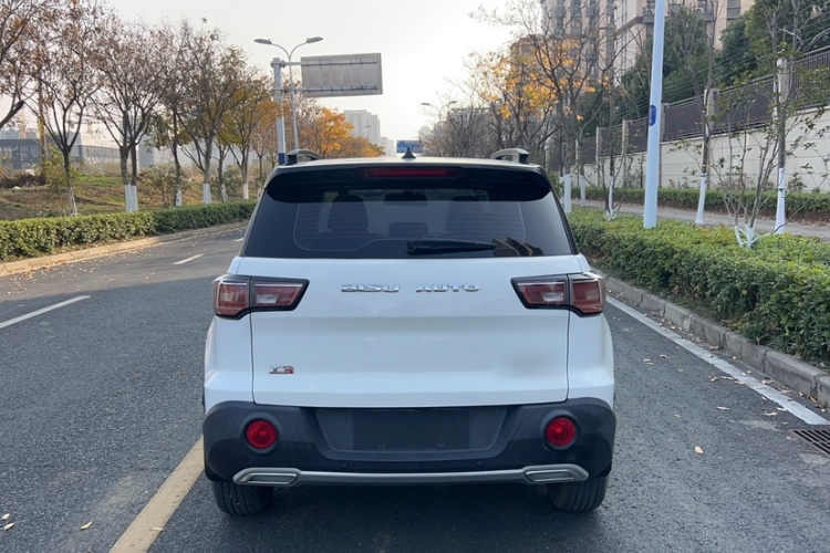 比速汽车 比速T3 2017款 1.3T CVT旗舰型车身外观6006