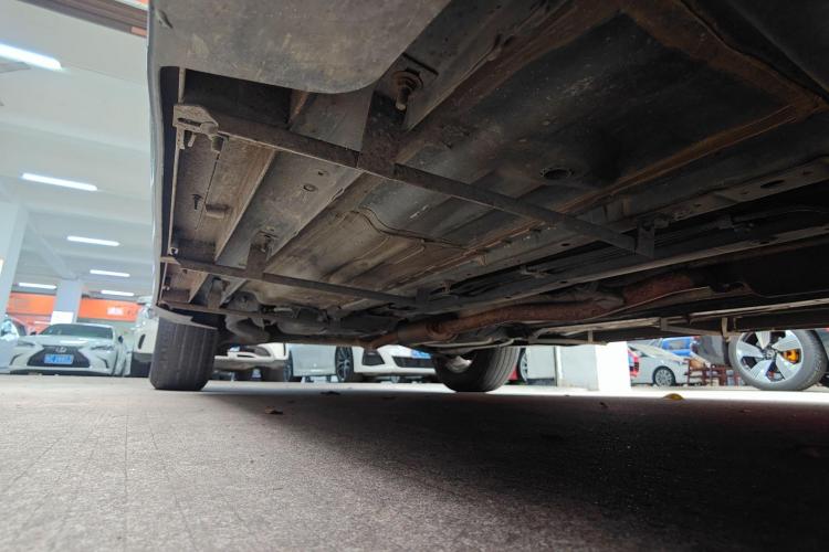 日产 奇骏 2017款 2.0L CVT舒适版 2WD局部细节9001