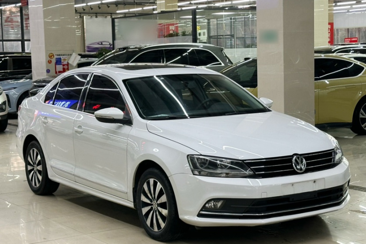 大众 速腾 2017款 1.6L 自动舒适型车身外观6005