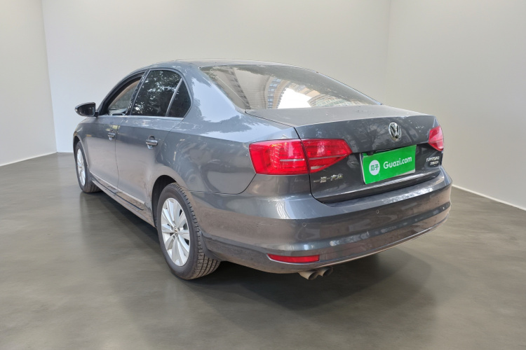 大众 速腾 2015款 230TSI 自动舒适型车身外观5