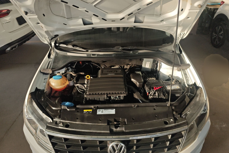 大众 捷达 2019款 梦想版 1.4L 手动时尚型机舱底盘24