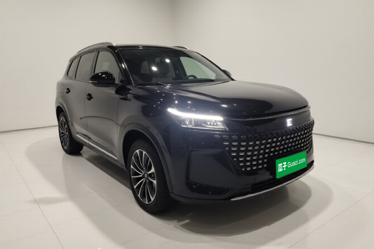 蓝电E5 2024款 荣耀版 100KM尊享型 7座车身外观3