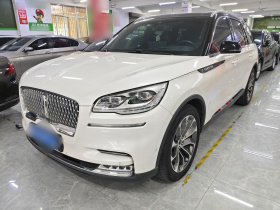 林肯 飞行家 2020款 3.0T V6 四驱行政版