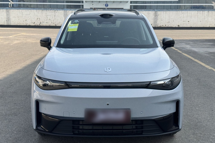 零跑汽车 零跑C16 2026款 增程 280激光雷达智尊版 5座车身外观6001