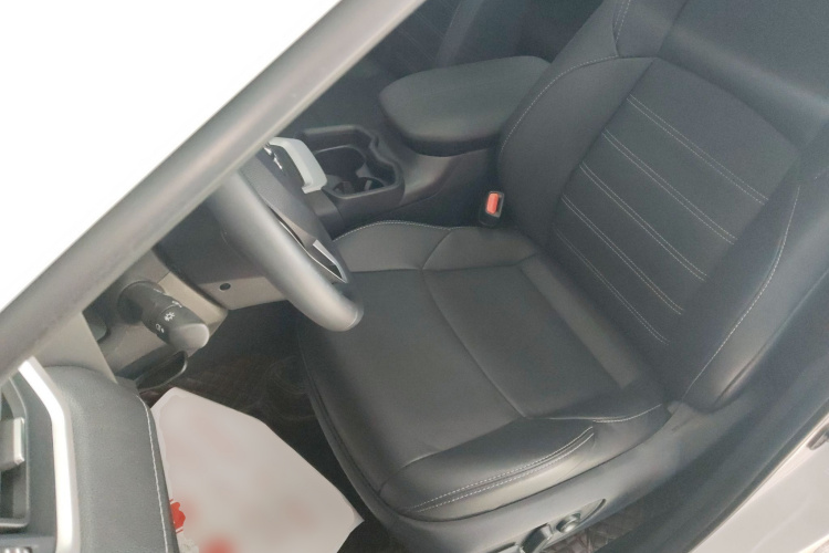 丰田 威兰达 2022款 2.0L CVT四驱豪华PLUS版中控内饰19