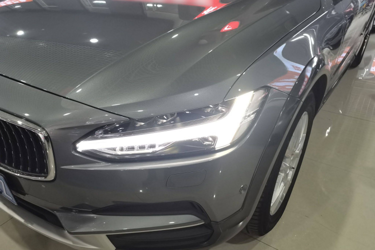 沃尔沃V90 2017款 Cross Country T5 AWD 智远版车身外观36