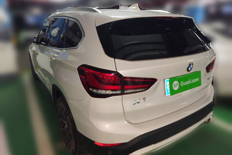 宝马X1 2022款 sDrive25Li 领先型车身外观6003