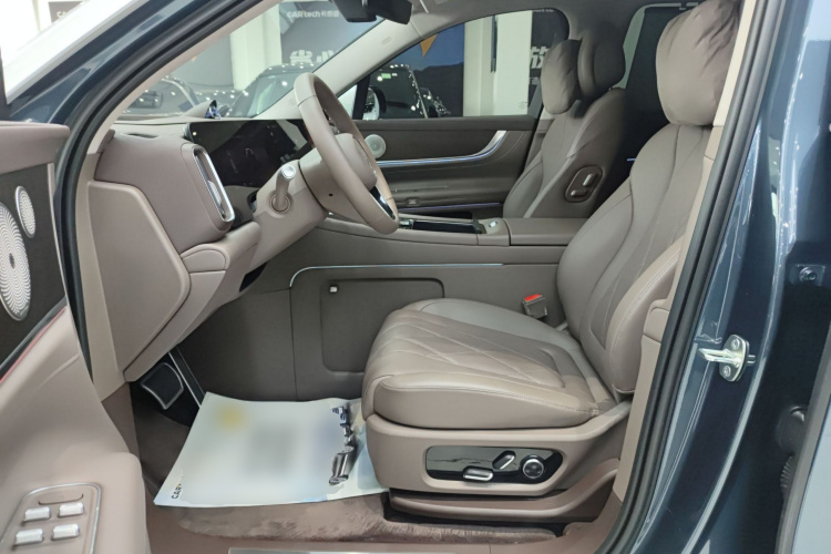 鸿蒙智行 问界M9 2024款 增程 Ultra版 52kWh 5座版局部细节19